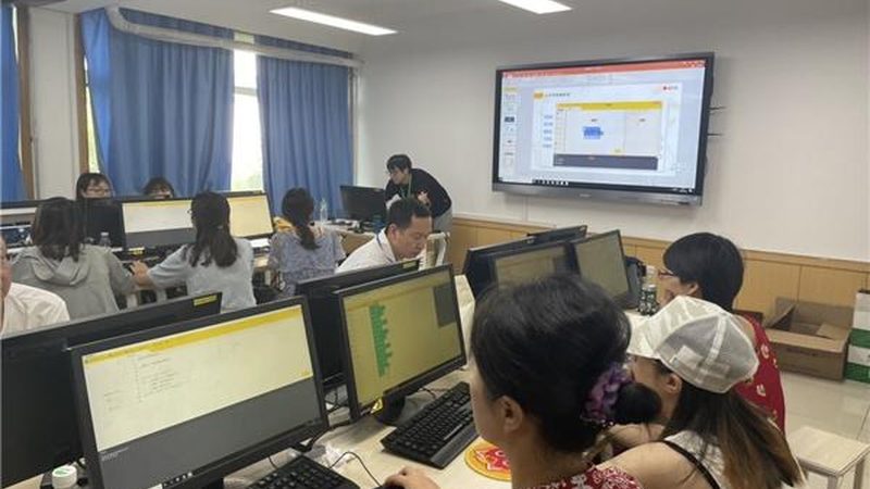 随着互联网的普及，视频自学成为了一种流行的学习方式。视频自学具有以下优势：